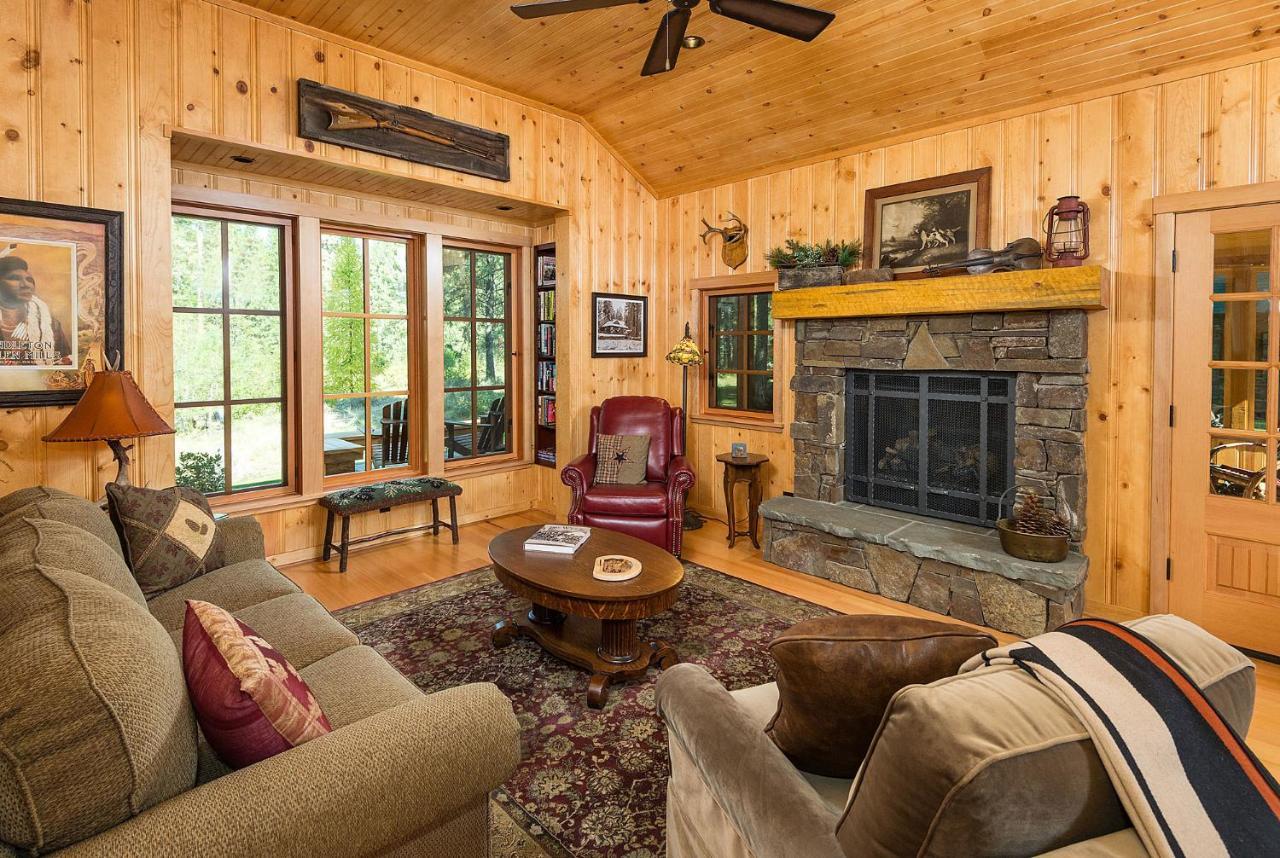 Lake Creek Lodge Бенд Екстериор снимка