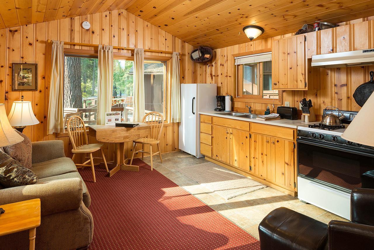 Lake Creek Lodge Бенд Екстериор снимка