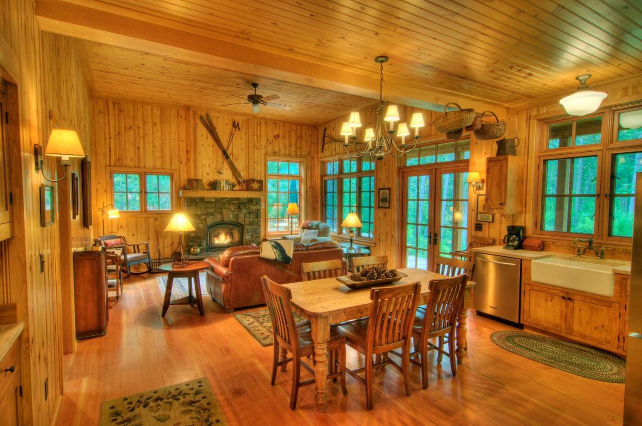 Lake Creek Lodge Бенд Екстериор снимка