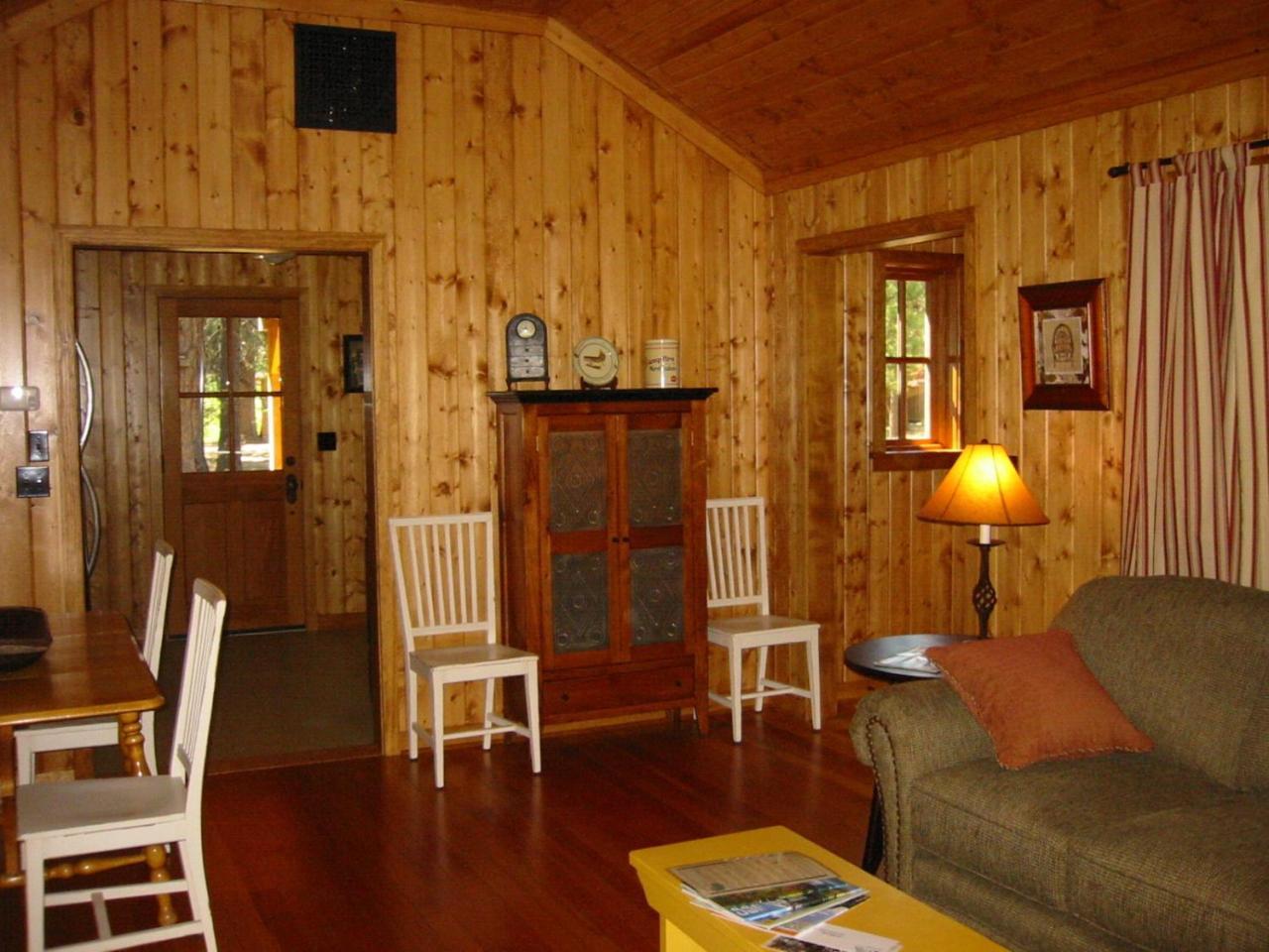 Lake Creek Lodge Бенд Екстериор снимка