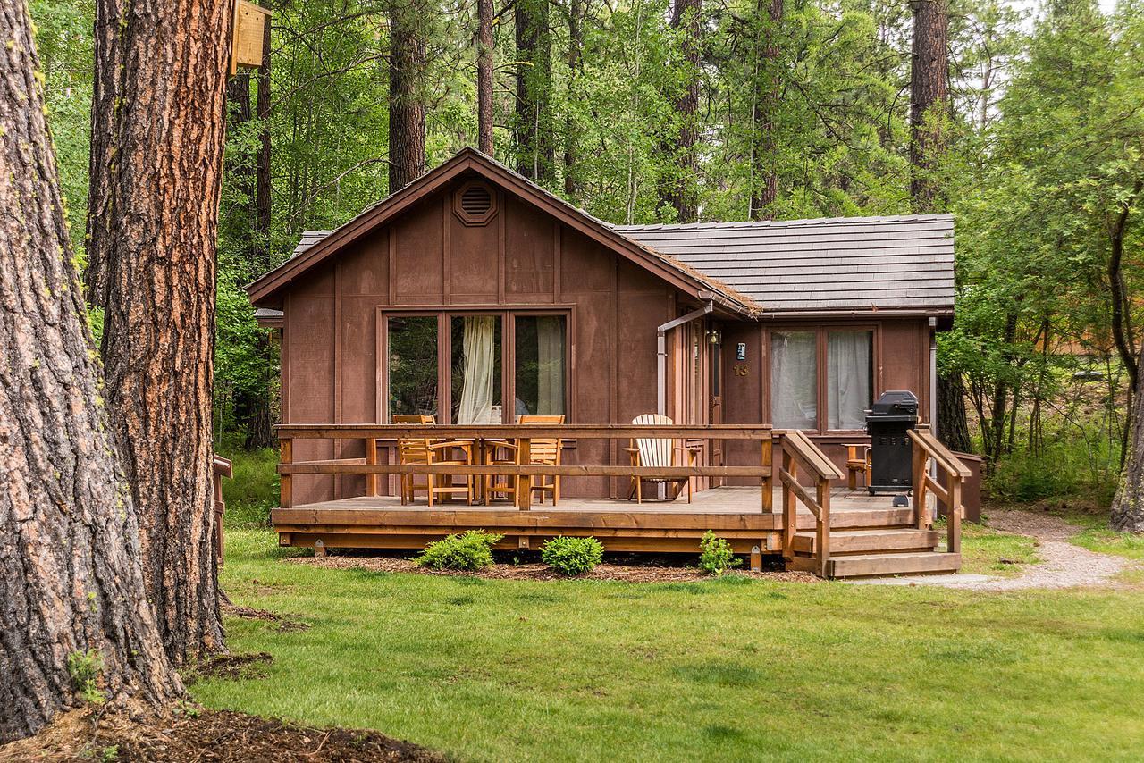 Lake Creek Lodge Бенд Екстериор снимка