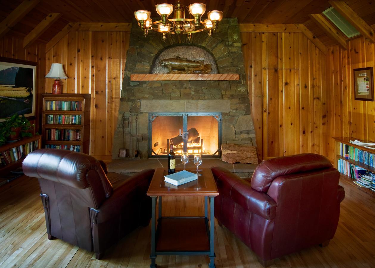 Lake Creek Lodge Бенд Екстериор снимка