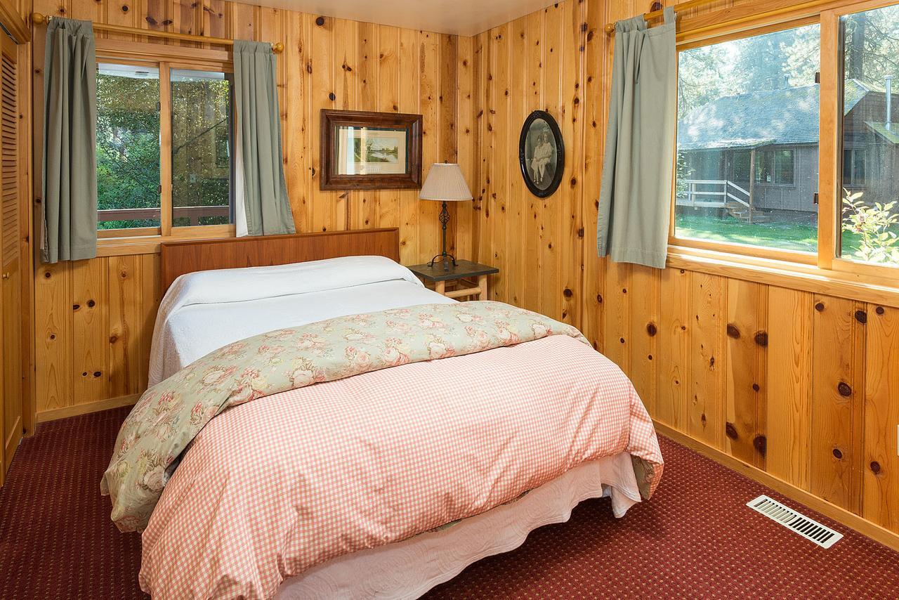 Lake Creek Lodge Бенд Екстериор снимка